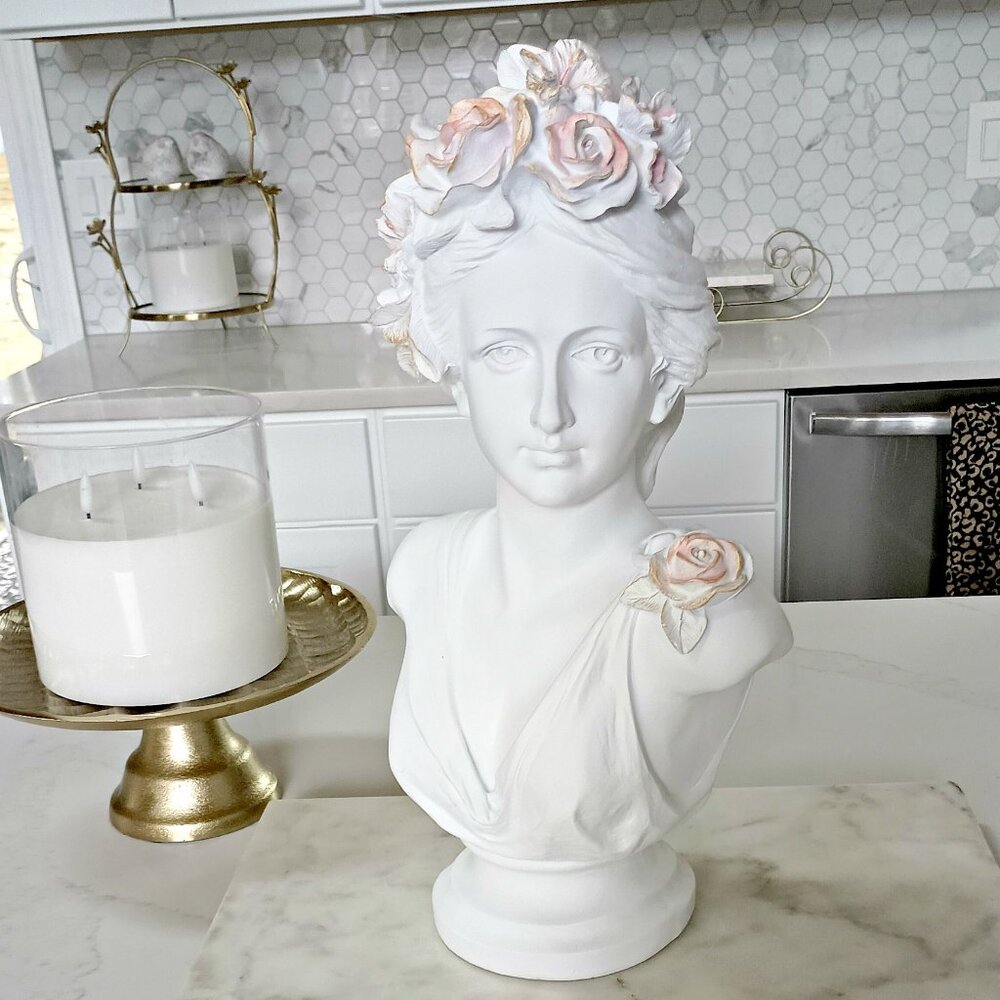 NEW! SHABBY CHIC ROSES EXQUISITE LADY BUST DECOR - Picture 7 of 7
